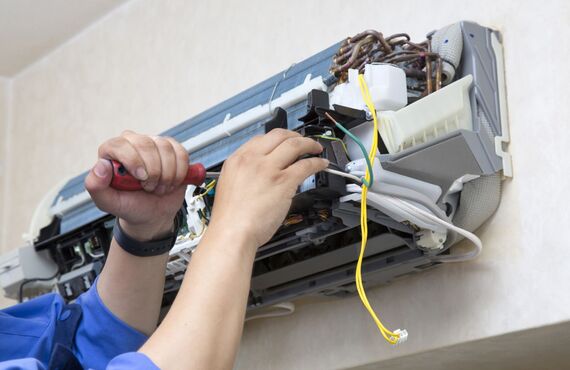 宝塚市を活動拠点とする業者はエアコンの取り付け工事を請け負っております